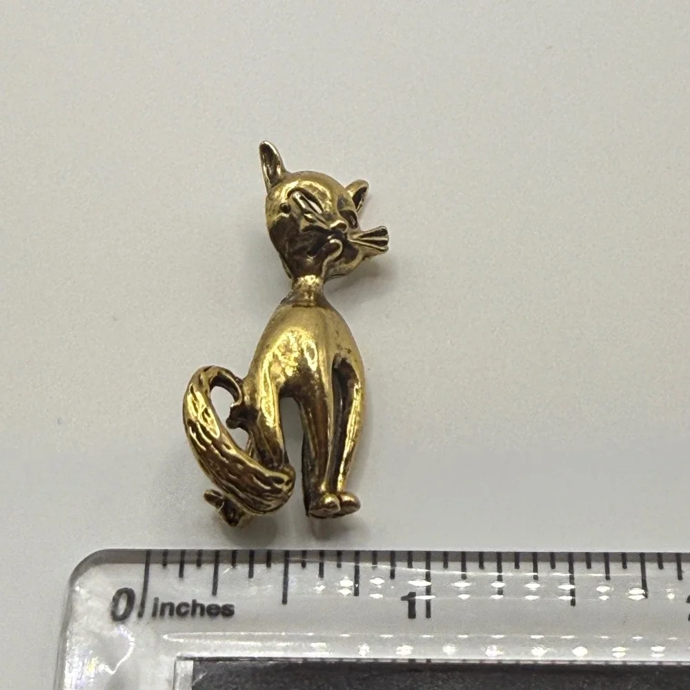 Vintage Style Gold Tone Mid Century Modern MCM Elongated Cat Brooch Pin
